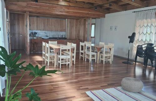 Colonia Chapadmalal Hotel | Hostería Casa Angirû
