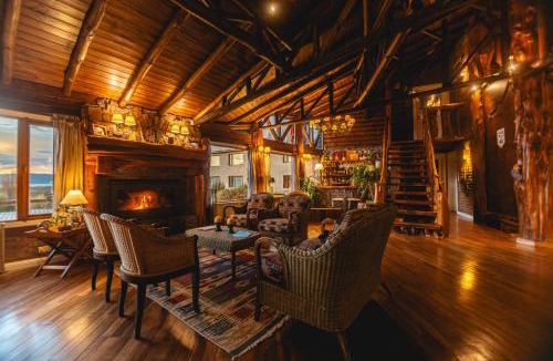Macrozona Meseta Cerro Calafate Hotel | Hosteria Los Canelos
