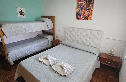Villa Carlos Paz Hostel | Hosteria Villa del Lago