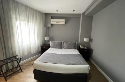 Recoleta Hotel | Hotel 8 de Octubre
