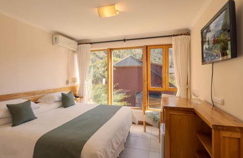Lanin National Park Hotel | Hotel Antiguos