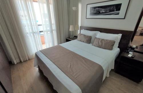 Setor Hoteleiro Norte Apartment | Hotel Bonaparte- Flat Particular com Varanda