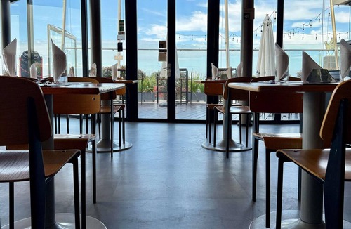 Montevideo Hotel | Hotel ibis Montevideo Rambla