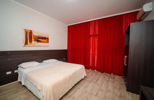 Pariquera-Acu Hotel | Hotel Joli