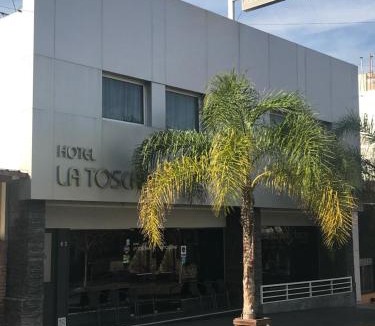 Villa Carlos Paz Hotel | Hotel La Toscana