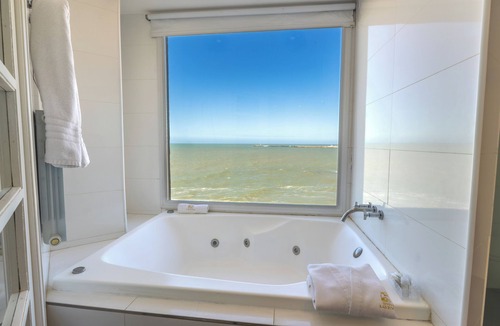 Mar del Plata Hotel | HOTEL LAS ROCAS
