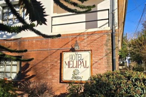 San Carlos de Bariloche Hotel | Hotel Melipal