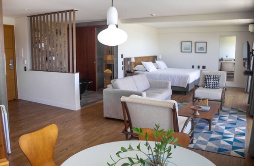 Cachoeira do Bom Jesus Hotel | Hotel Porto Sol Beach