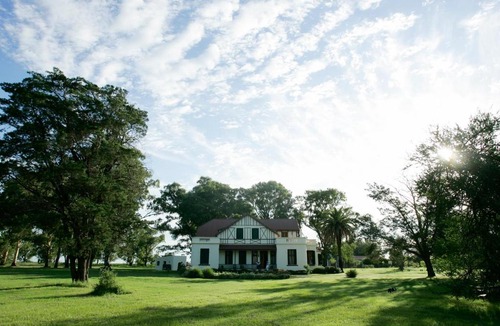 Bernardo Larroude Hotel | Hotel Rural La Pampeana