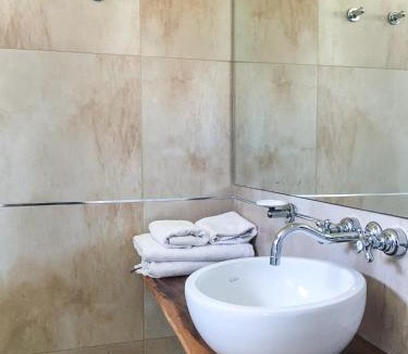 Los Molles Hotel | Hotel Termas Lahuen-Có