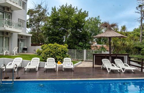 Villa Gesell Hotel | Hotel Vesubio I