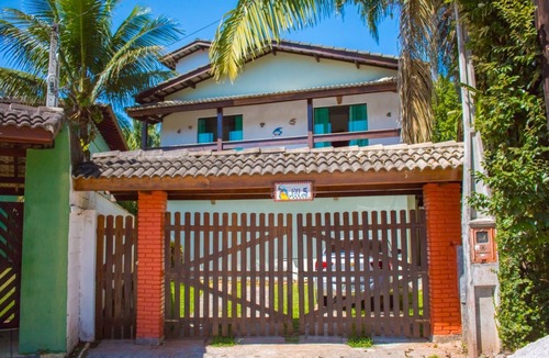 Guarutuba House | House 100m from the beach! Leisure and rest for the family!