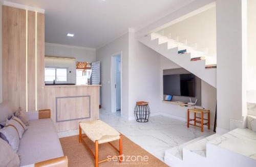 Vila Esperanca House | House 2 min from Ribanceira Beach AEM0004