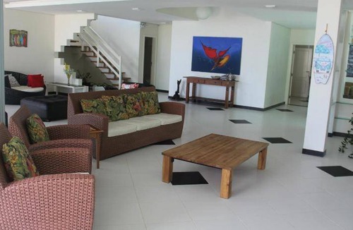 Maresias House | House ∙ 5 bedrooms ∙ 17 guests