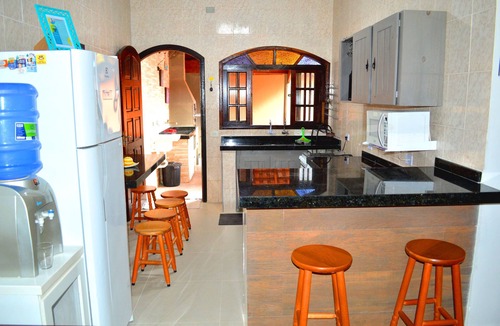 Balneario Florida House | House, 5 Bedrooms, Wi-Fi, 700 meters from the Beach, Swimming Pool, Barbecue, Smart TV.