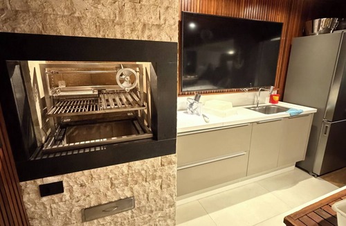 Praia do Forte House | House 8 Suites, High Luxury. in the newest condominium Praia do Forte