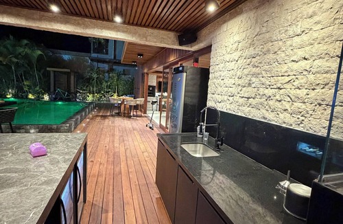 Praia do Forte House | House 8 Suites, High Luxury. in the newest condominium Praia do Forte