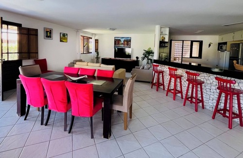 Maceio House | House connected to nature, 5 bedrooms, Hibiscus