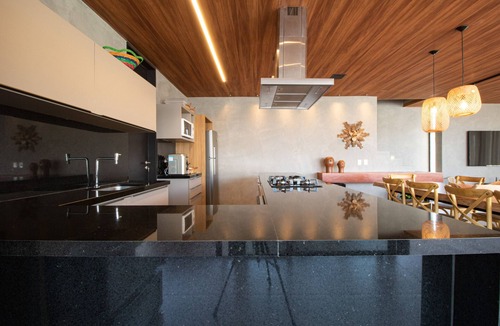 Passo de Camaragibe House | House in a seaside condominium for 12 people