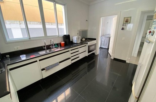 Jardim Acapulco Condo | House in gated community in Jardim Acapulco