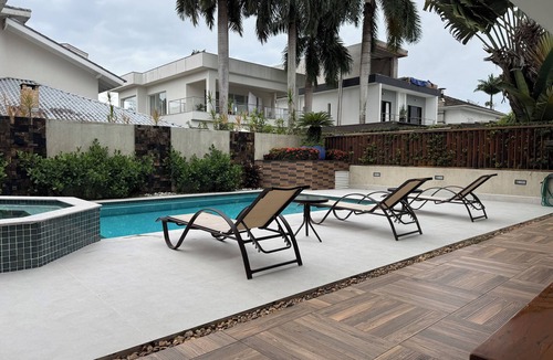 Vista Linda House | House in Gated Community HANGA ROA - North Coast