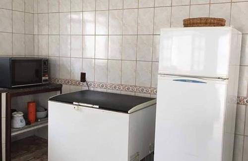 Raul Cury House | House in Itanhaem (with pool), 80m from the beach.