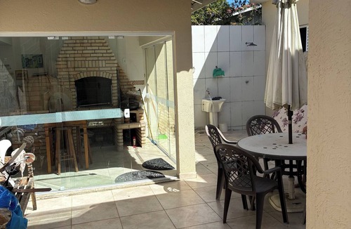 Peruibe House | House in Peruibe, close to the beach, sleeps up to 10 people, pets allowed.