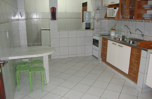 Ponta Negra House | House with ample space for accommodation, leisure area with swimming pool and barbecue.