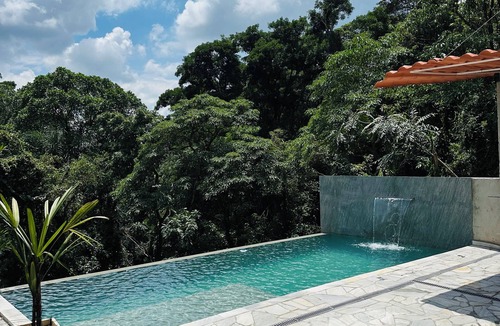 Mairipora House | House with infinity pool in Serra de Cantareira