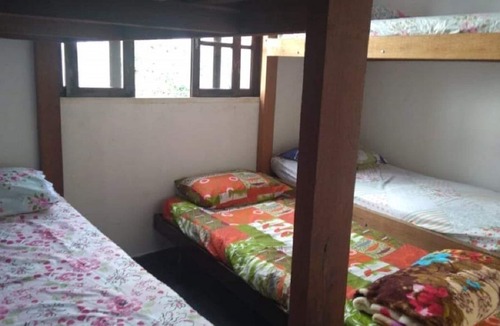 Cananeia House | House with pool and barbecue area - sleeps 30