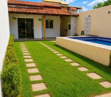 Aruanda House | House with Private Pool, Barbecue Grill and Garden