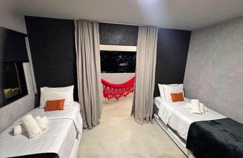 Arcoverde Apartment | Housemix Arcoverde - Varanda com Vista Panorâmica - excelente localização - até 6 pessoas