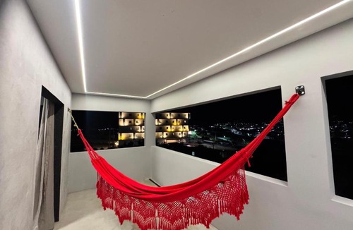 Arcoverde Apartment | Housemix Arcoverde - Varanda com Vista Panorâmica - excelente localização - até 6 pessoas