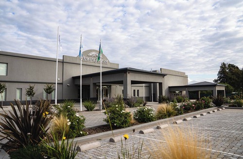 Bahia Blanca Hotel | Howard Johnson Hotel & Spa Bahía Blanca