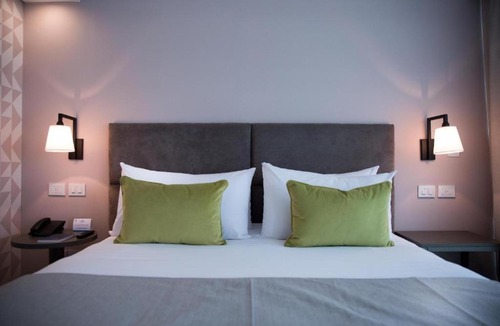 Buenos Aires Central Business District Hotel | Howard Johnson Plaza Buenos Aires