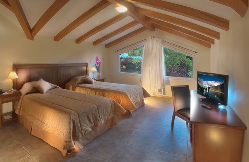 San Carlos de Bariloche Cabin | Huinid Cabañas Bustillo