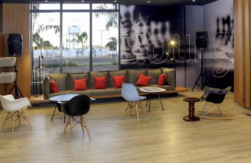 Bairro Epaminondas II Hotel | ibis Jatai Shopping