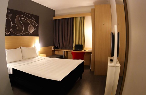 Bairro Epaminondas II Hotel | ibis Jatai Shopping