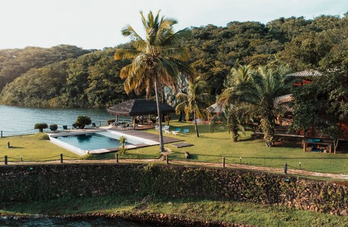 Agua Limpa House | Ilha das Brisas (Enseada dos Bacuris) - Lago das Brisas