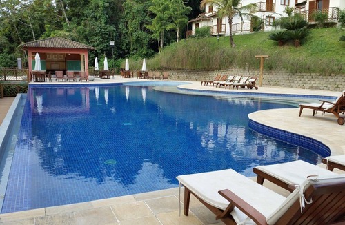 Veloso House | ILHABELA PRAIA DO CURRAL - Bungalow in a Paradisiac Condominium