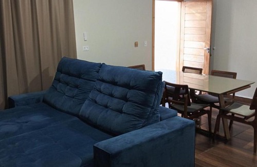 Foz do Iguacu House | Imóvel novo , Casa com dois quartos, edícula e piscina