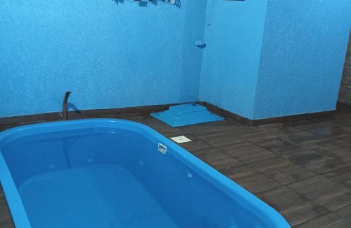 Foz do Iguacu House | Imóvel novo , Casa com dois quartos, edícula e piscina