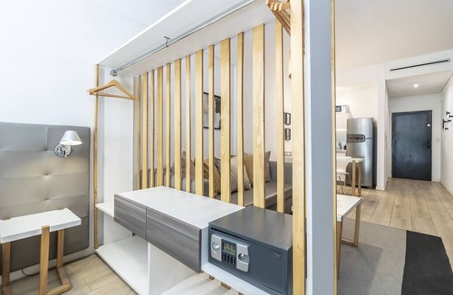 Recoleta Apartment | In Recoleta: Parisian Style, Pool, Gym, Jacuzzi