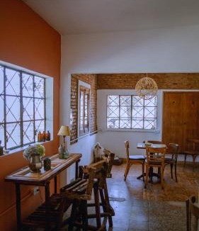 Partido de Arrecifes House | Inti, hospedaje de campo.
