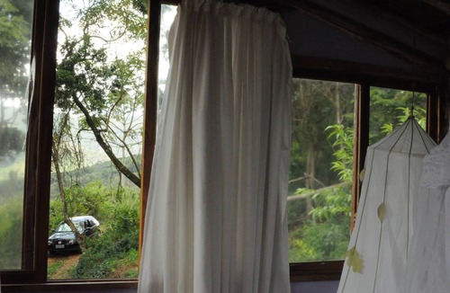Aiuruoca House | Jacaranda Corner - House in the Matutu Valley