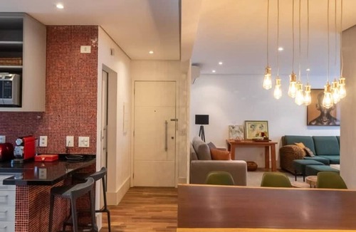 Jardins Apartment | Jardins Vintage I Chic 1-BR office in Jardins