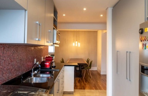 Jardins Apartment | Jardins Vintage I Chic 1-BR office in Jardins