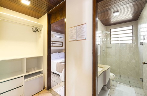 Bombas Hotel | Kia Ora Suítes