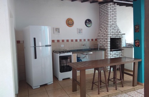Balneario Mogiano House | KIESSHAU SEASONAL HOUSE. BEACH HOUSE WITH POOL, PET FRIENDLY