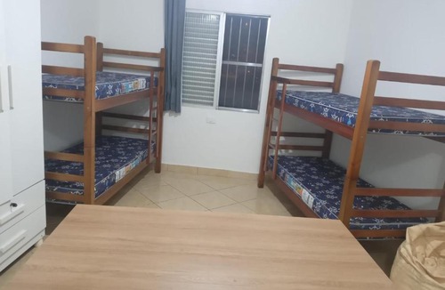 Guilhermina Apartment | Kit Linda